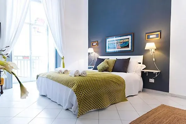 Alojamento de Acomodação e Pequeno-almoço La Casa Napoletana - Ls Accommodations Nápoles