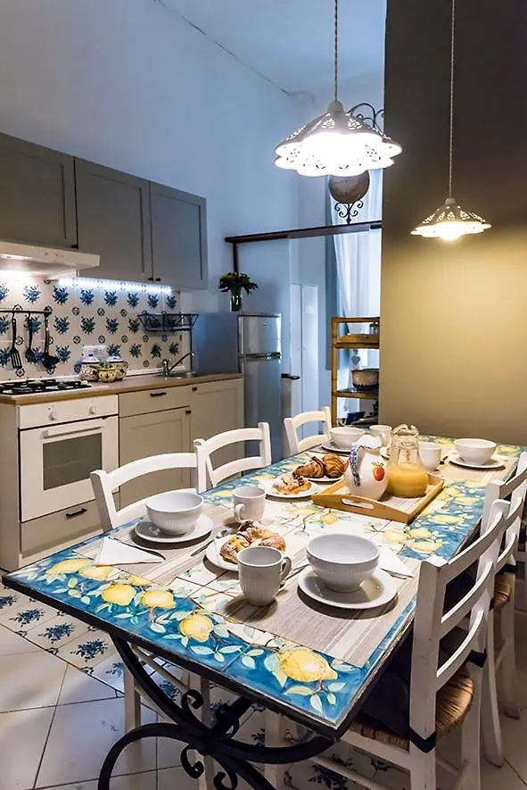 La Casa Napoletana - Ls Accommodations Nápoles