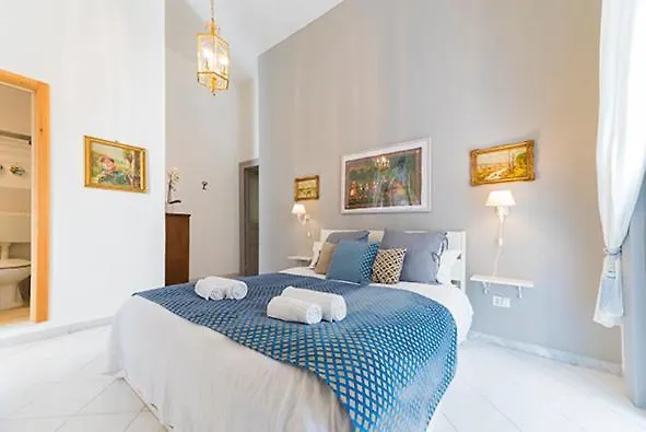 Alojamento de Acomodação e Pequeno-almoço La Casa Napoletana - Ls Accommodations Nápoles