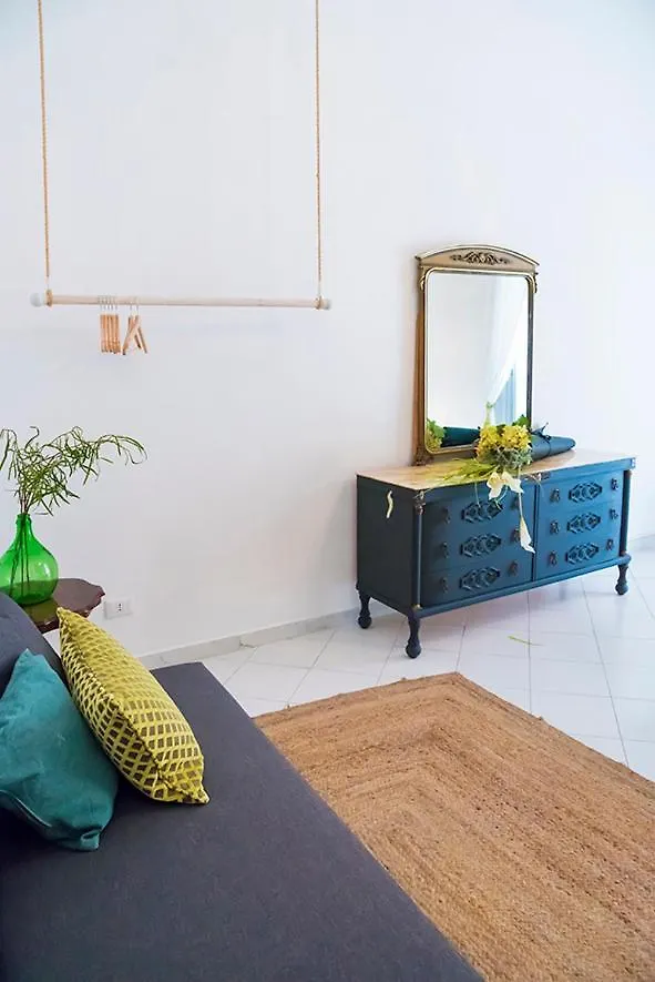 La Casa Napoletana - Ls Accommodations Nápoles Alojamento de Acomodação e Pequeno-almoço